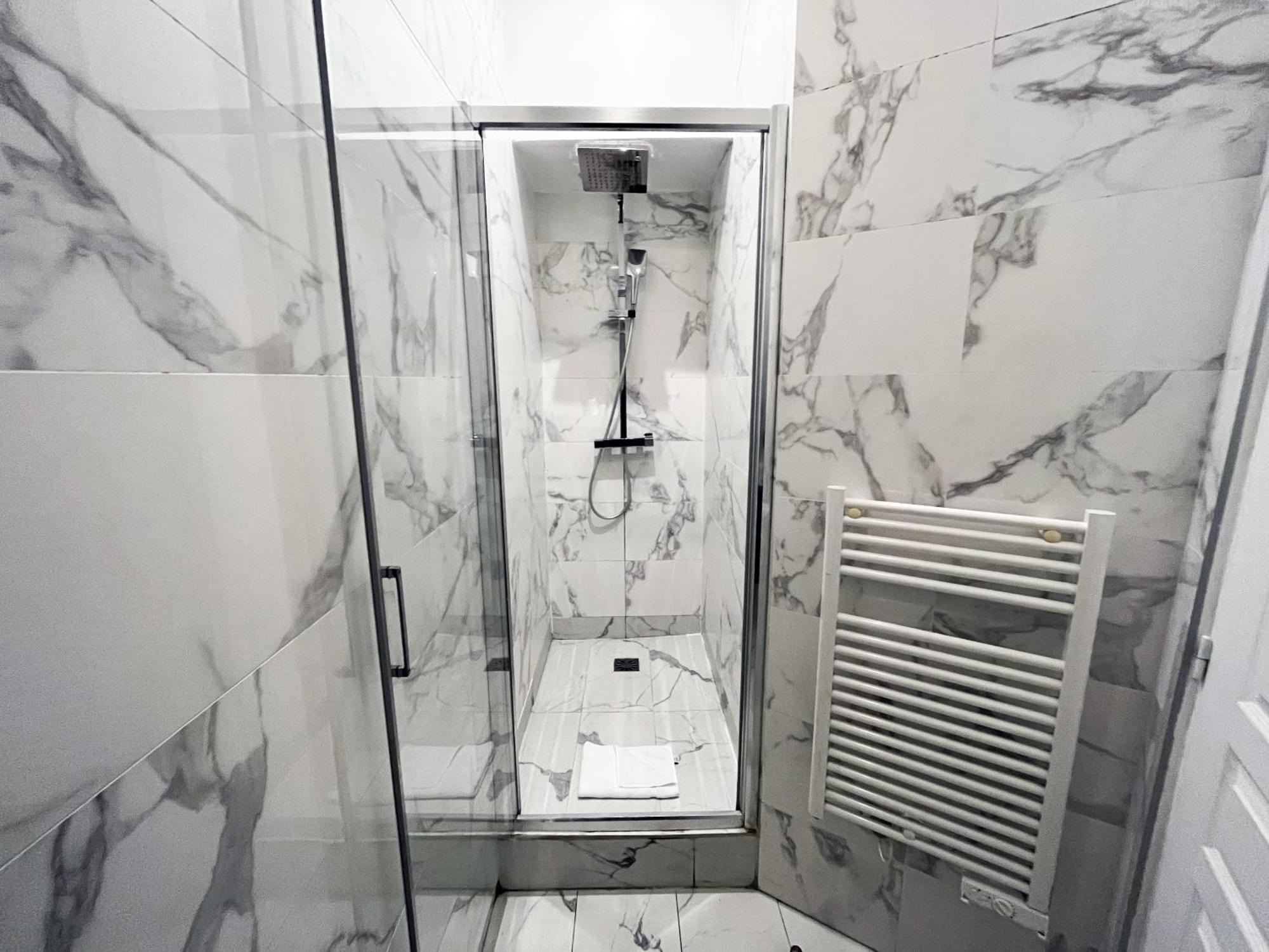 פריז 62-Luxury Flat Champs Elysees מראה חיצוני תמונה